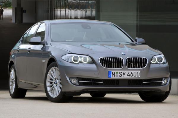 2012 BMW 5 Series #1
