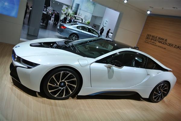 2014 BMW i8