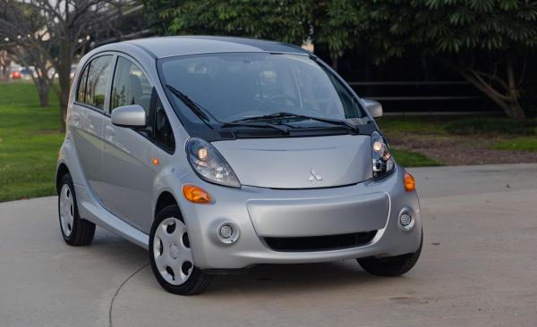 2014 Mitsubishi i-MiEV